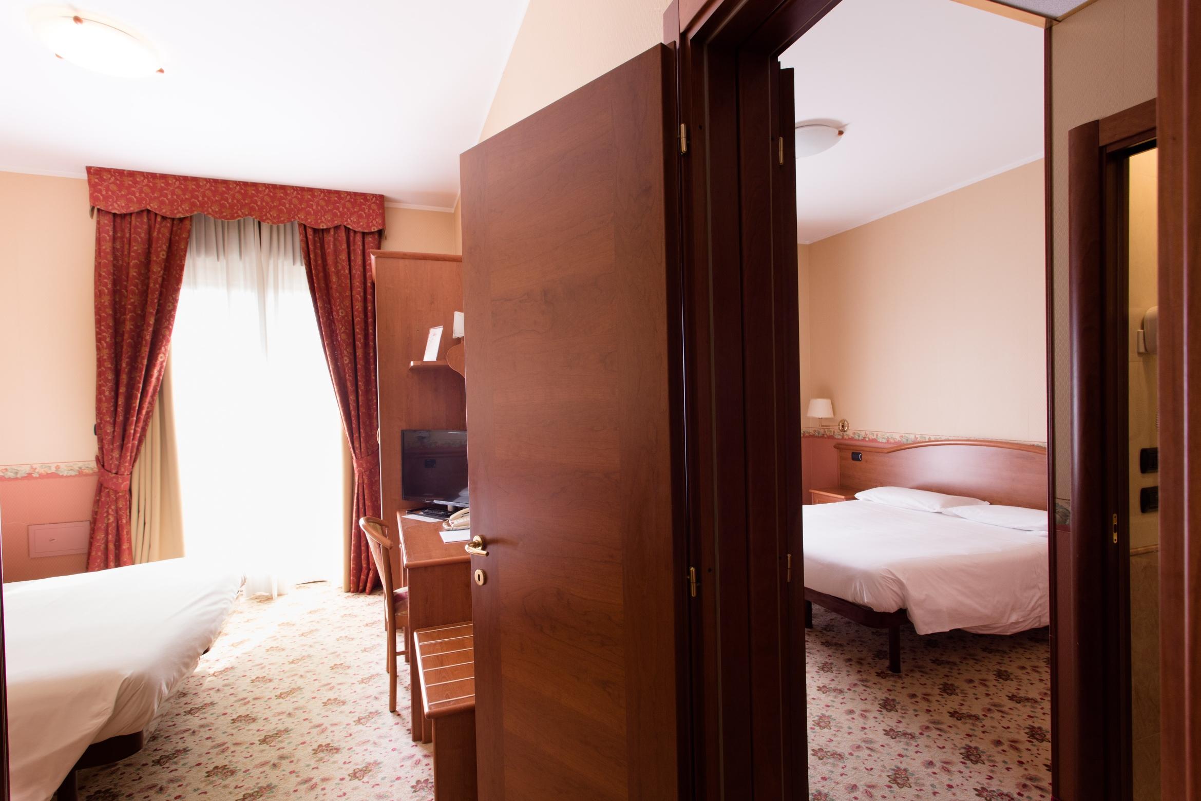 Val della Torre Vald Hotel מראה חיצוני תמונה
