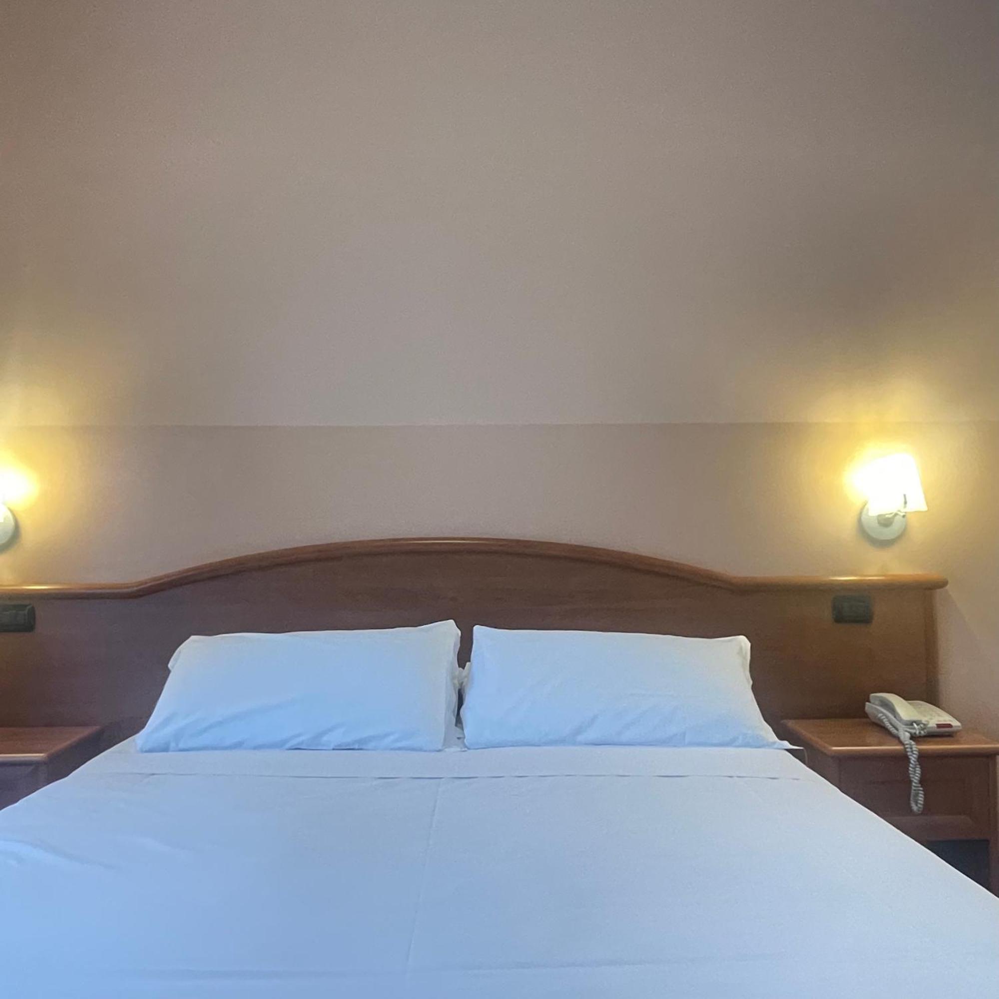 Val della Torre Vald Hotel מראה חיצוני תמונה