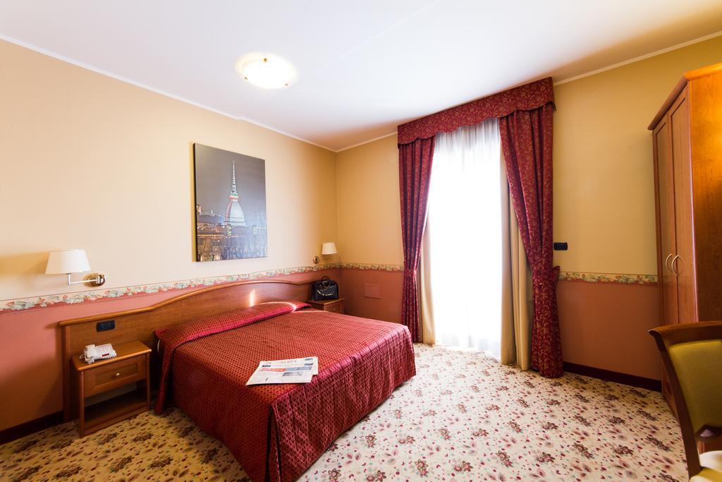 Val della Torre Vald Hotel מראה חיצוני תמונה