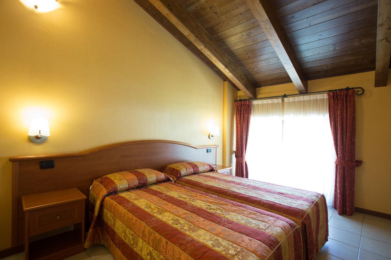 Val della Torre Vald Hotel מראה חיצוני תמונה
